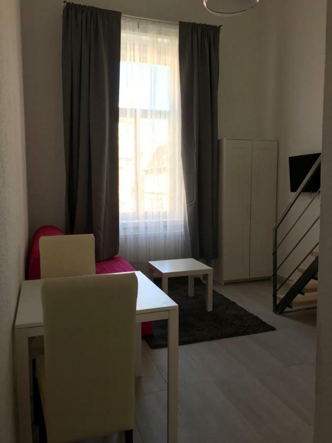 Heart Of Downtown Apartment Budapest Exteriör bild
