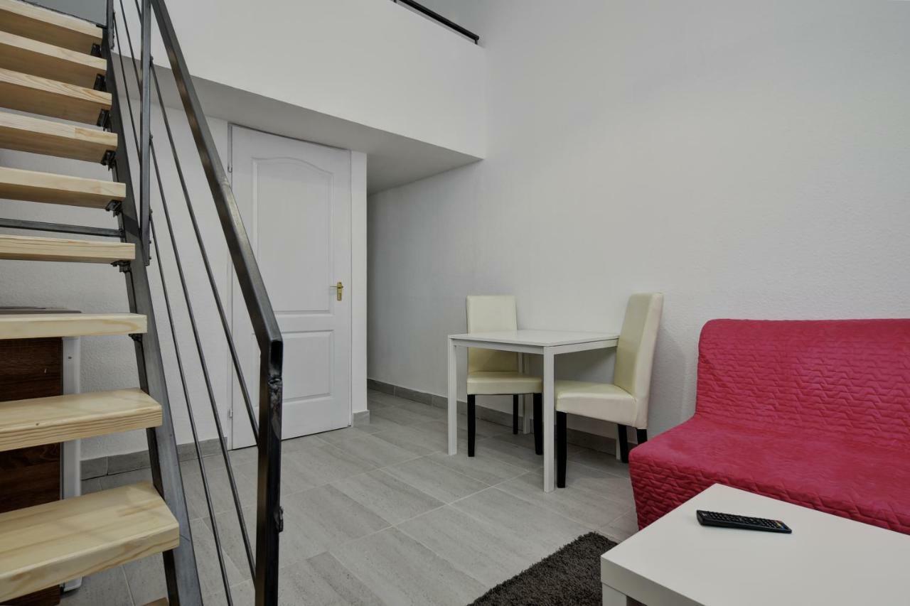 Heart Of Downtown Apartment Budapest Exteriör bild