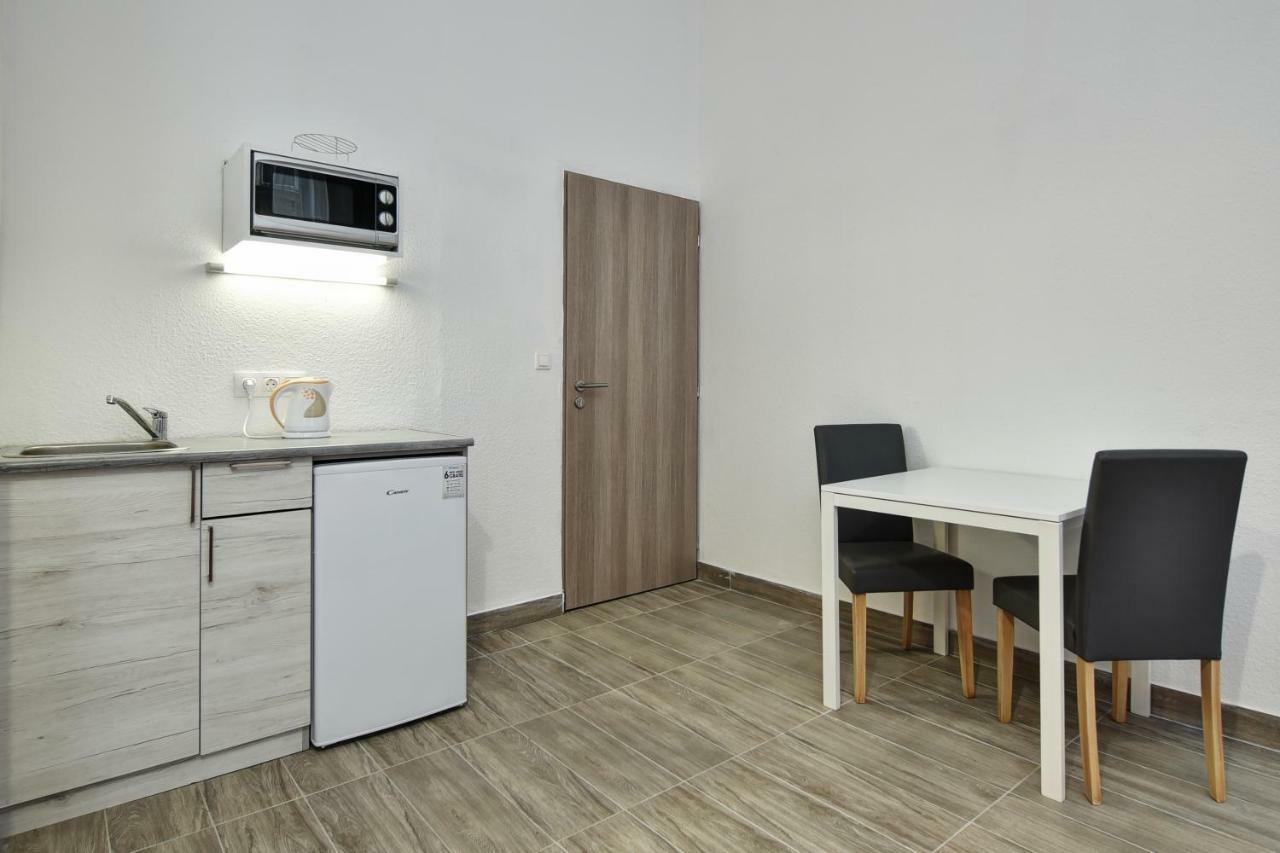 Heart Of Downtown Apartment Budapest Exteriör bild